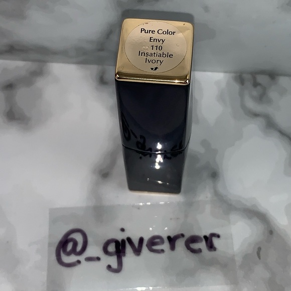 110 Insatiable Ivory Pure Color Envy Sculpting Lipstick ESTEE LAUDER - Picture 5 of 11